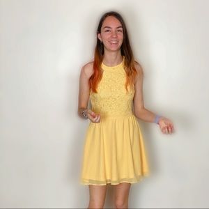 Lulu’s yellow floral dress boho halter top